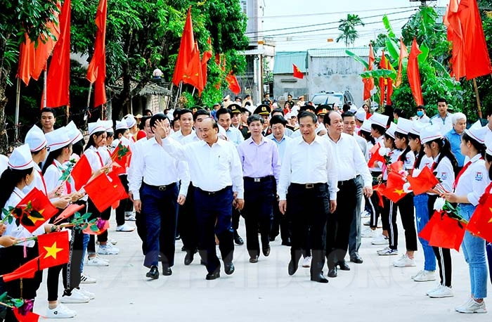 Prime Minister Nguyen Xuan Phuc attended the  Great National Unity Festival in Phu Lien Hamlet